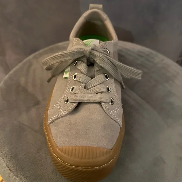 NWOT Anthropologie CARIUMA OCA Low Burnt Sand Suede Sneakers Unisex size 7 - Picture 6 of 9